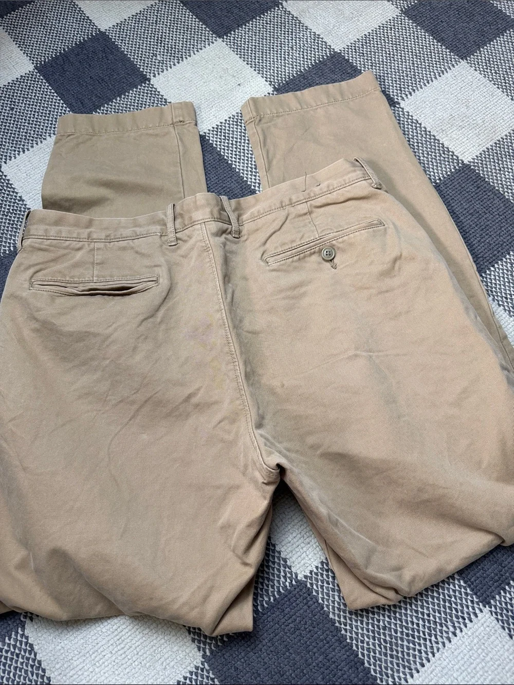 J Crew 770 Broken In Khakis 34x32
